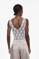 Load image into Gallery viewer, Body with floral print and v-neck
