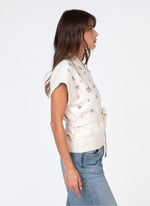 Load image into Gallery viewer, Nikandra wrap vest
